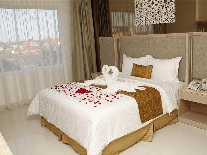 Kuta Angel Hotel - Luxurious Living Exteriör bild