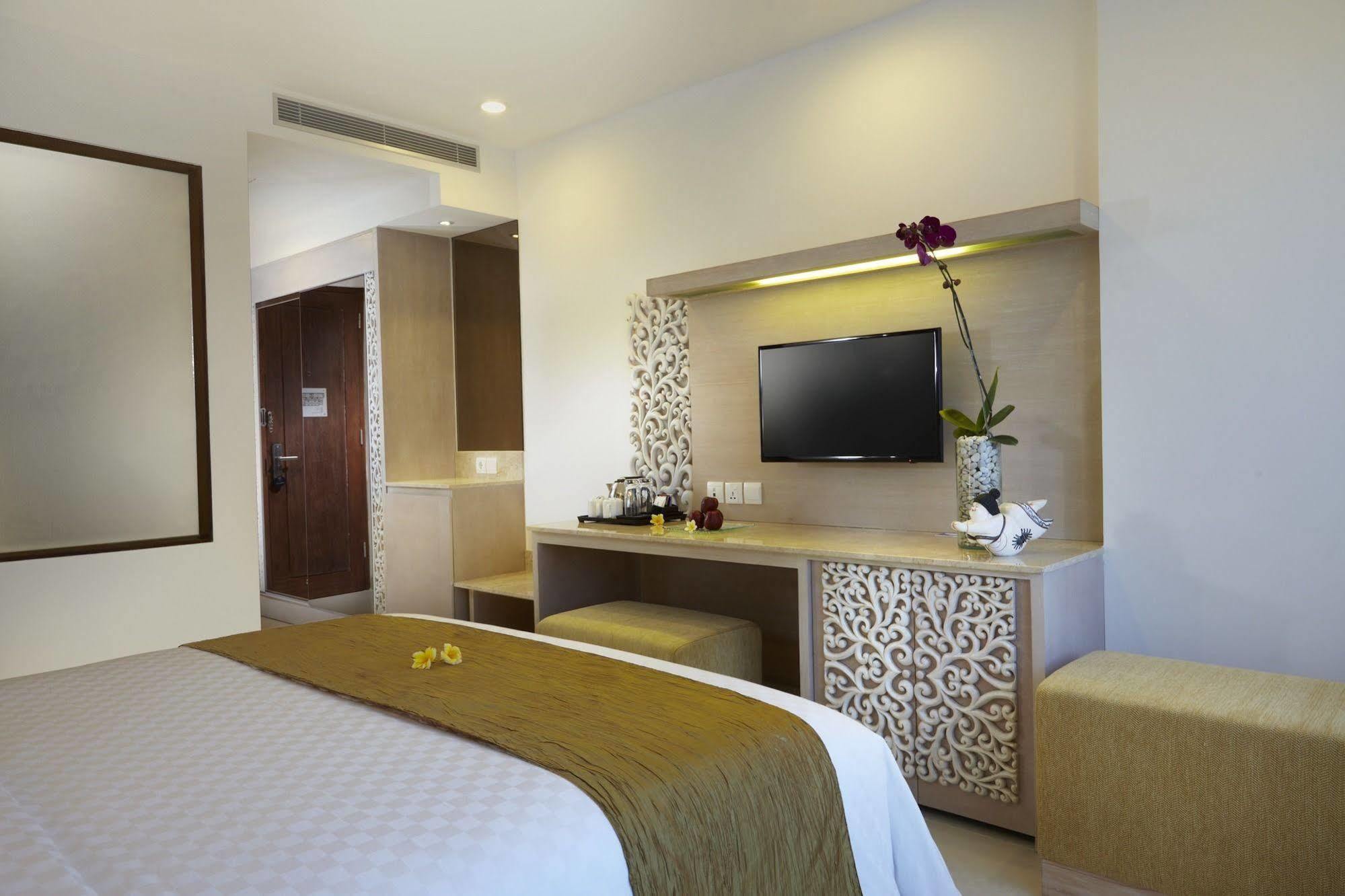 Kuta Angel Hotel - Luxurious Living Exteriör bild