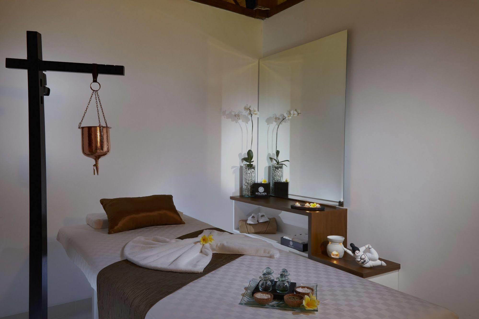 Kuta Angel Hotel - Luxurious Living Exteriör bild