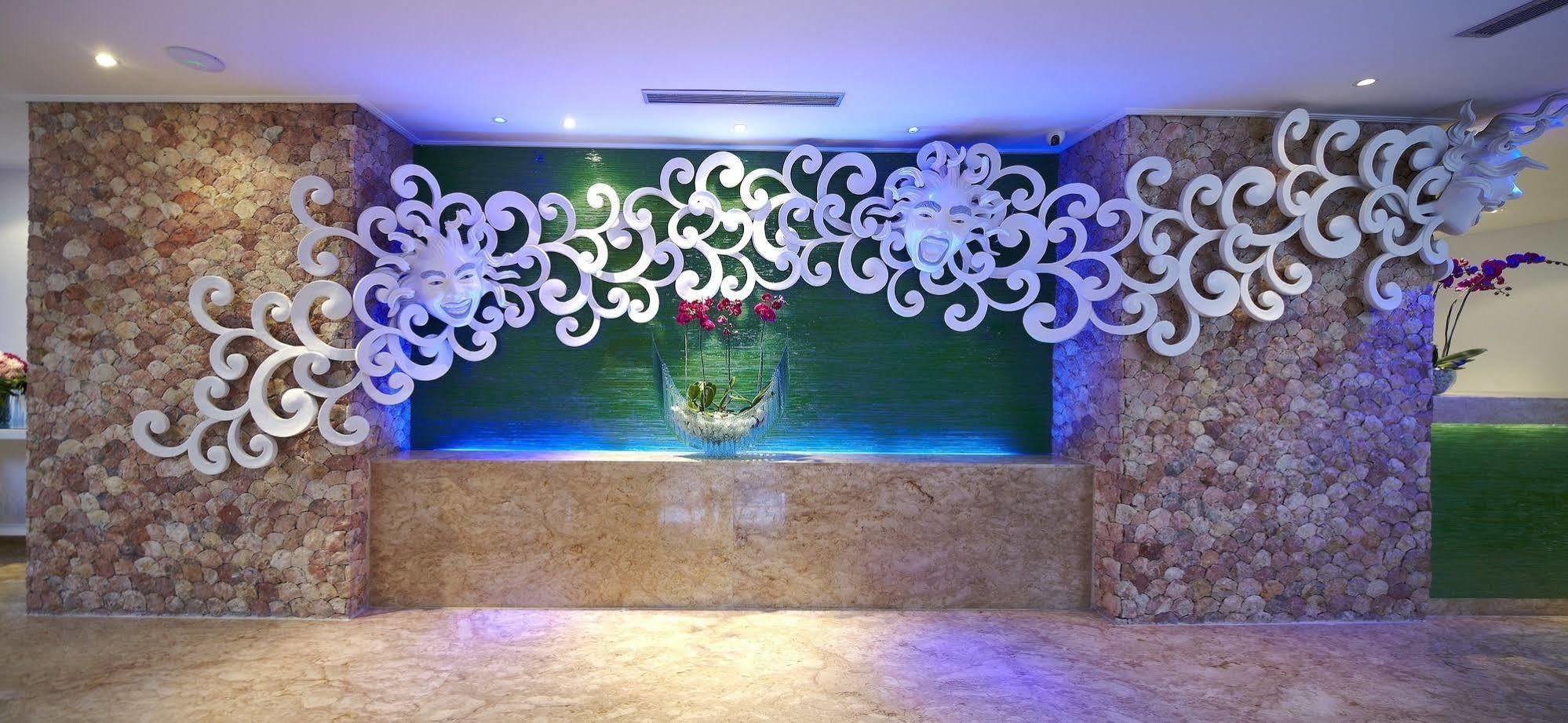 Kuta Angel Hotel - Luxurious Living Exteriör bild